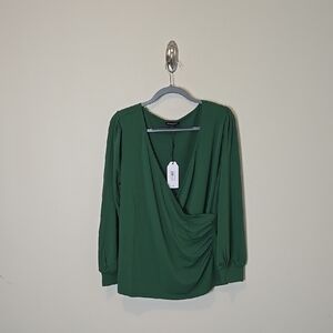 NWT Universal Standard Green Crepe Gathered V-Neck Blouse Size 14-16